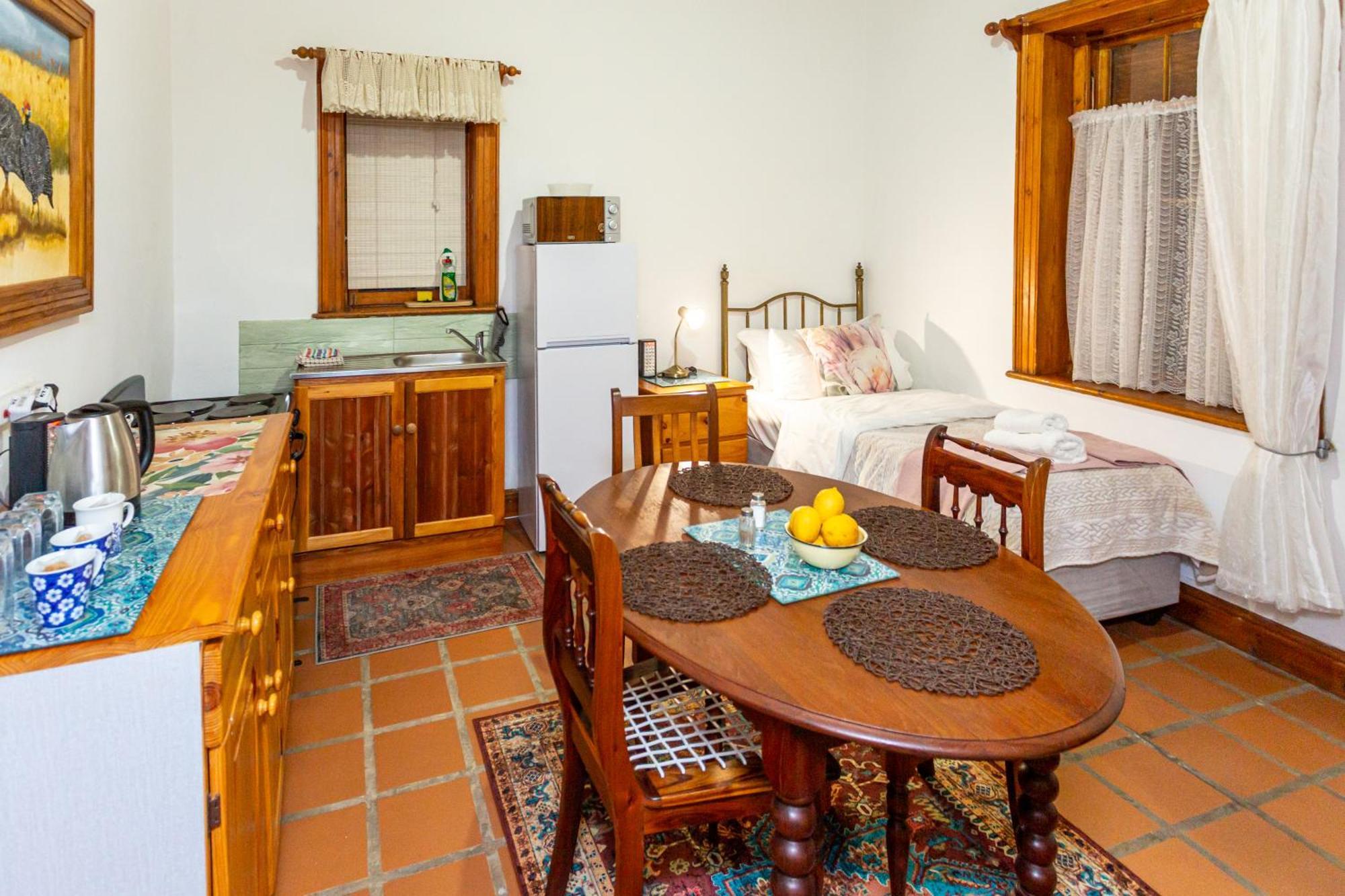 Hotel Ravenscliff Manor Oudtshoorn Exterior foto